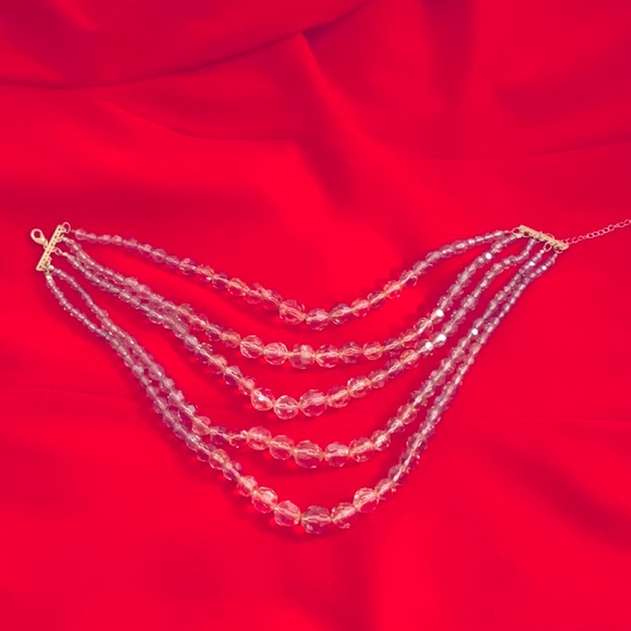 Beautiful Necklace - Picture 3 of 6